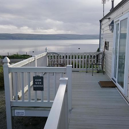 Oor Wee Hoose Hotel Leswalt Exterior photo